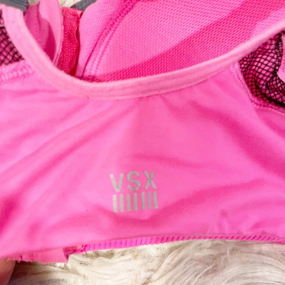 Victoria's Secret Size 36B Bra Bundle Sports and Pushup Red and Pink - Picture 11 of 14